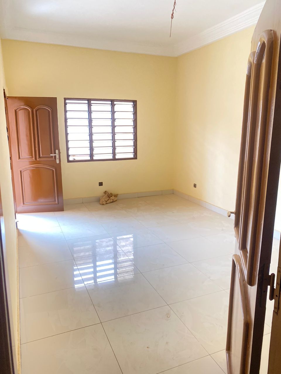 salon d'un appartement en vente